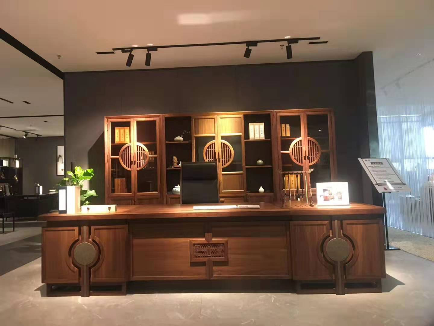 實木大班臺辦公桌 實木大班臺辦公桌